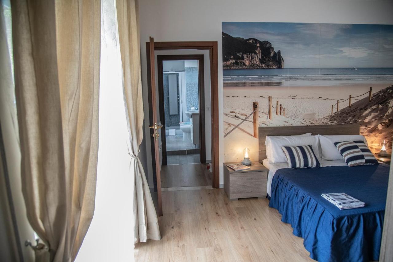 Bed and Breakfast Casa Laura Террачина Экстерьер фото