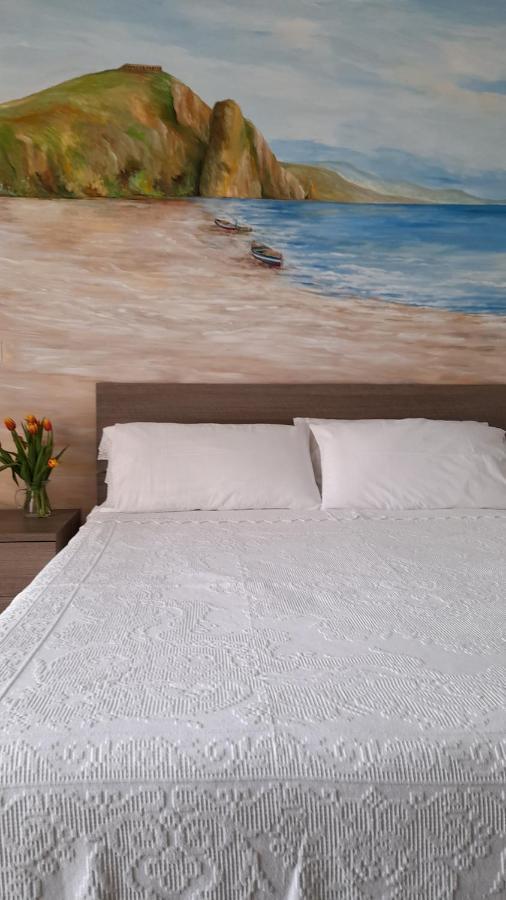 Bed and Breakfast Casa Laura Террачина Экстерьер фото