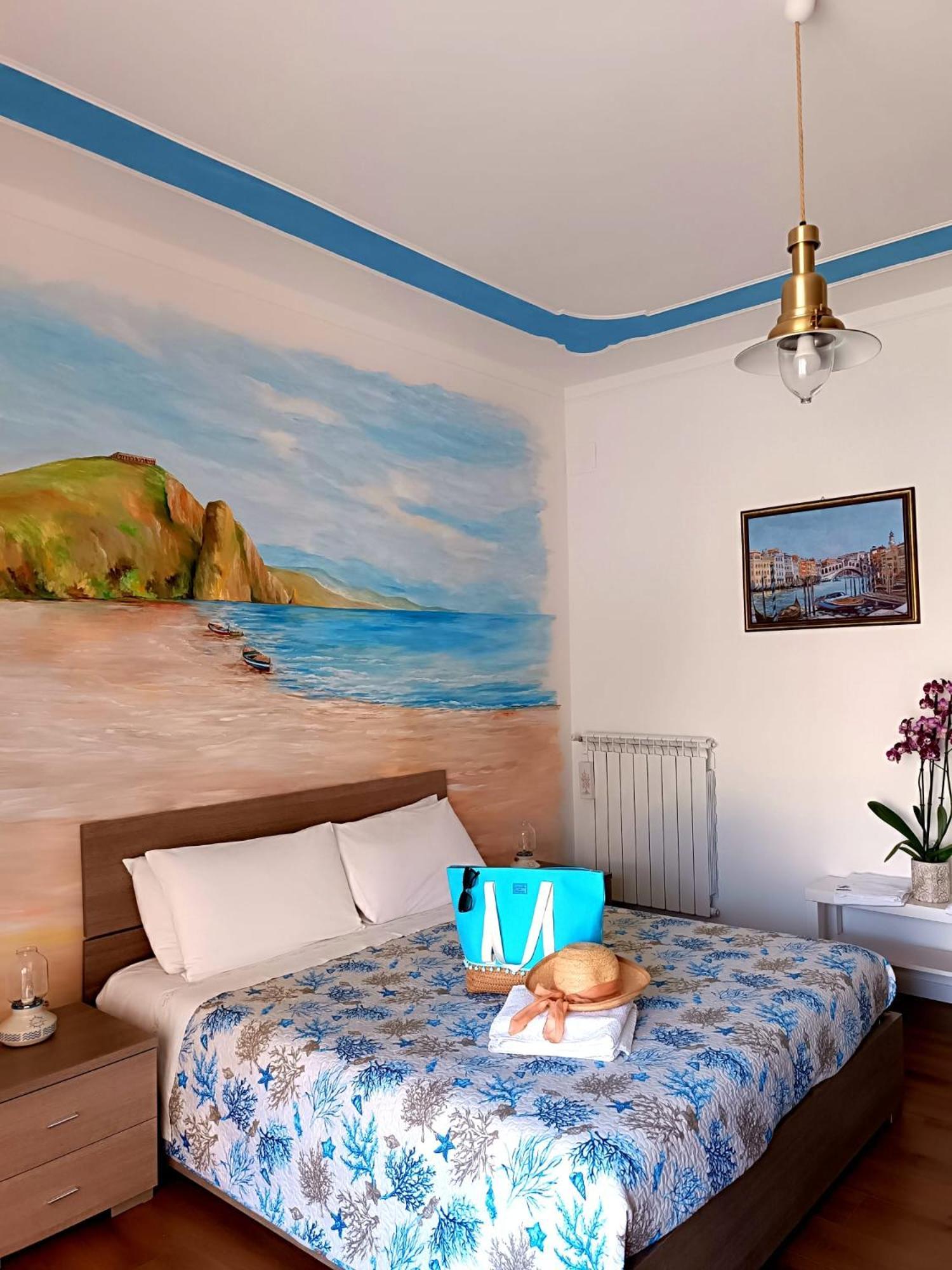 Bed and Breakfast Casa Laura Террачина Экстерьер фото